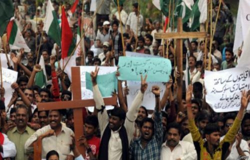 یک زوج مسیحی در پاکستان به اتهام توهین به قرآن کشته و سوزانده شدند